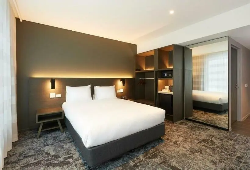 身障者適用スタンダードルーム, Holiday Inn Express Melbourne Southbank, An Ihg