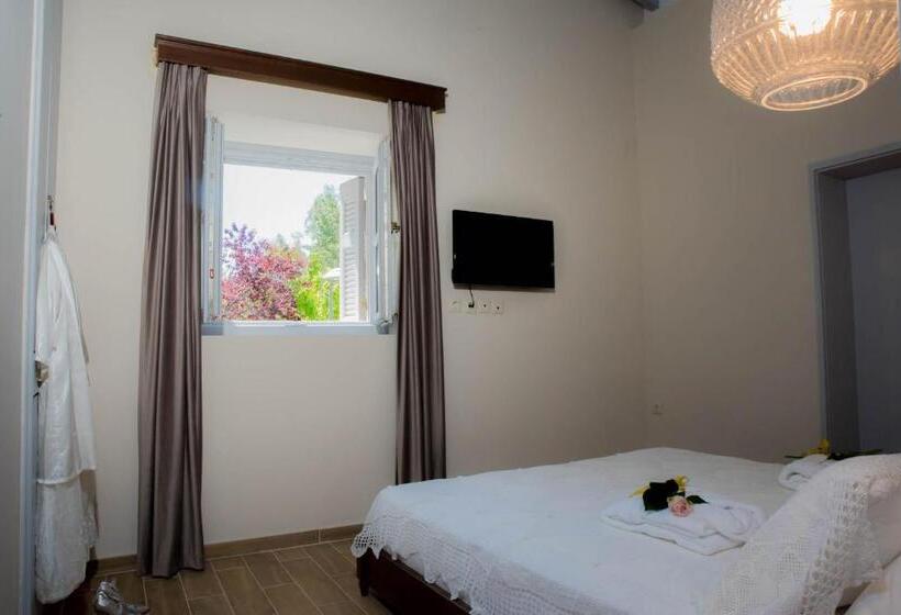 סוויטה דלוקס, Kyria Boutique House