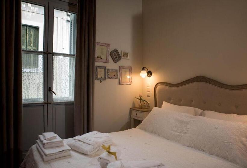 סטודיו סטנדרט עם מרפסת, Kyria Boutique House