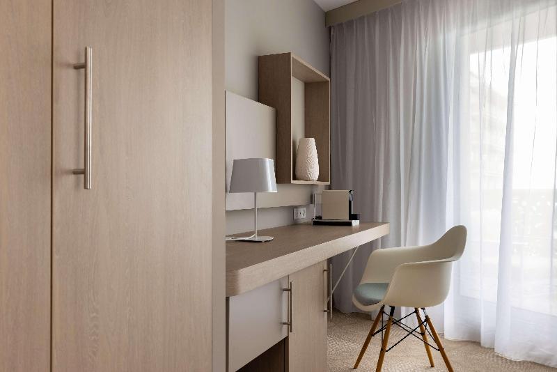 חדר סטנדרט יחיד, Lantana Naha Kokusai Dori