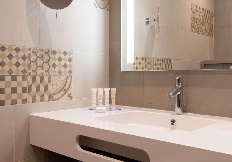 חדר סטנדרט יחיד, Lantana Naha Kokusai Dori