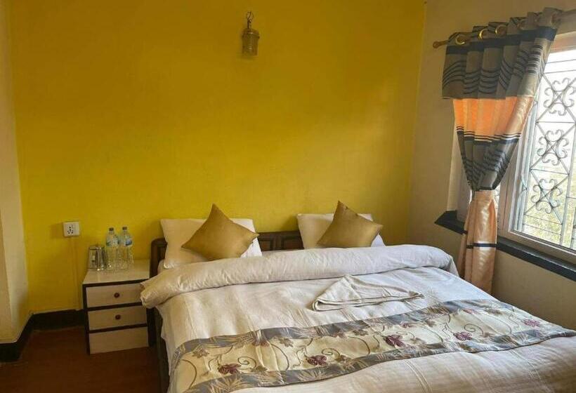 اتاق استاندارد با بالکن, Nirvana Green Peace Home