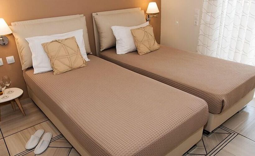 4인용 수피리어 룸, Villa Mina