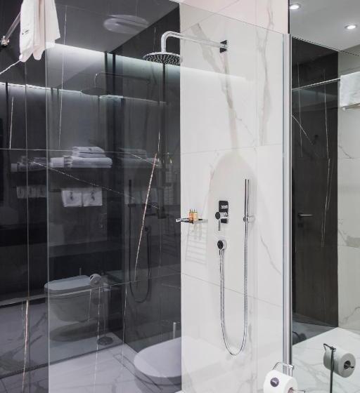 اتاق سوپریور, Pod Zidom Rooms