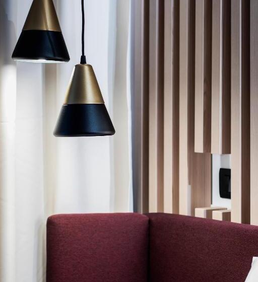 스탠다드 룸 킹사이즈 침대, Pod Zidom Rooms