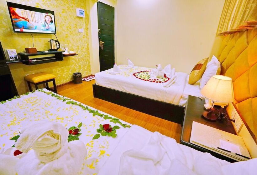 اتاق استاندارد, Royal Ruby