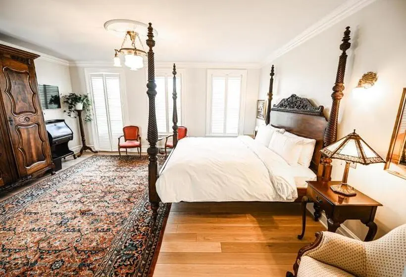 バルコニー付きデラックスルーム, Stonehaven Le Manoir Relais & Chateaux