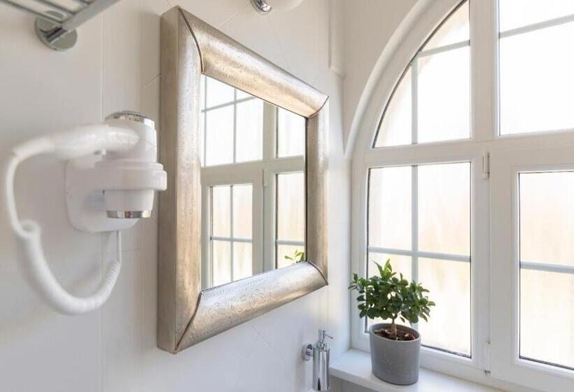 Deluxe Trippelrum, Kolorowe Pola Boutique B&b