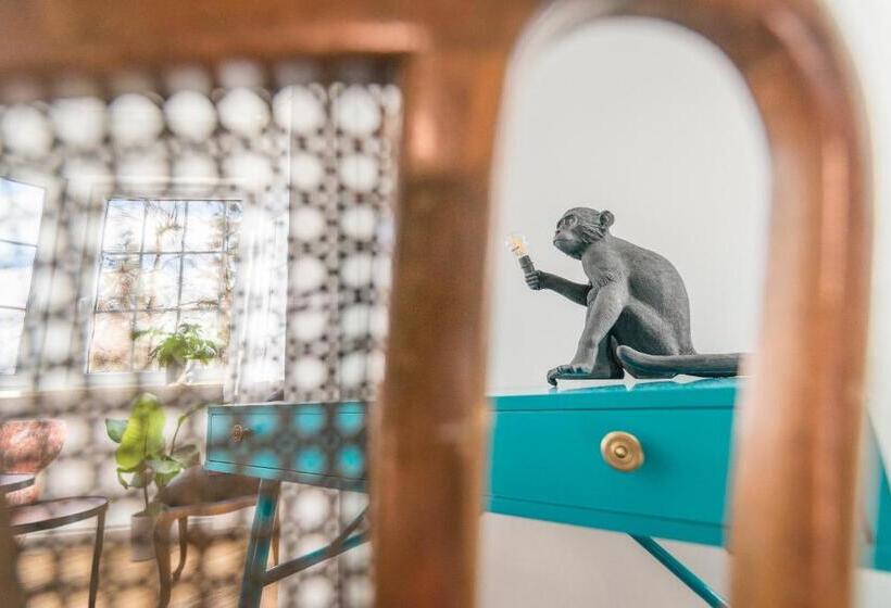 Deluxe Trippelrum, Kolorowe Pola Boutique B&b