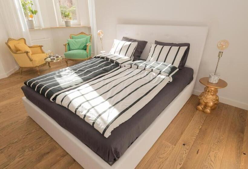 Standardrum Trädgårdsutsikt, Kolorowe Pola Boutique B&b