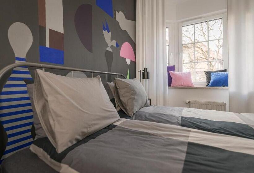 1 Sovrums Lägenhet, Kolorowe Pola Boutique B&b