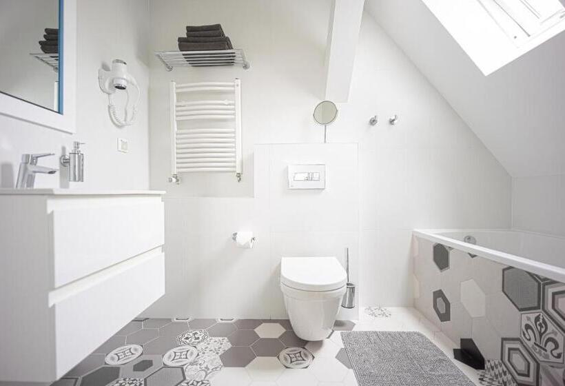 Familjerum, Kolorowe Pola Boutique B&b