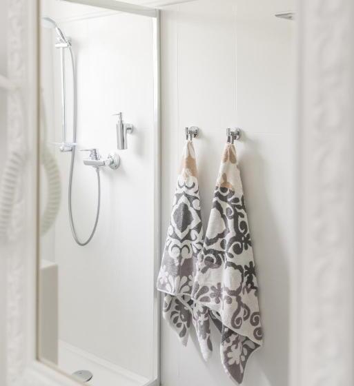 1 Sovrums Superior Lägenhet, Kolorowe Pola Boutique B&b