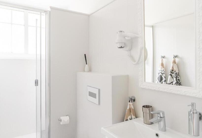 1 Sovrums Superior Lägenhet, Kolorowe Pola Boutique B&b