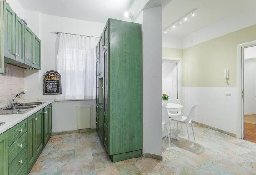 استودیوی سوپریور, Maison Giulivia A San Pietro