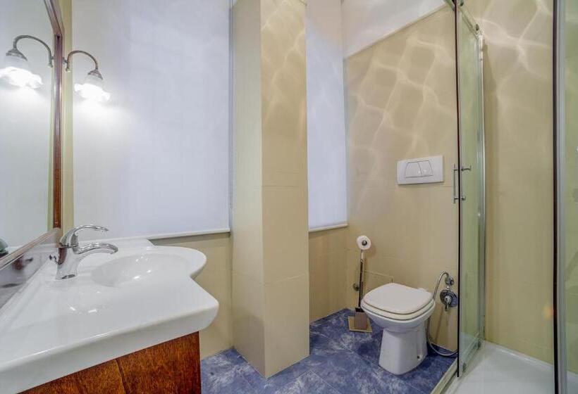 استودیوی سوپریور, Maison Giulivia A San Pietro