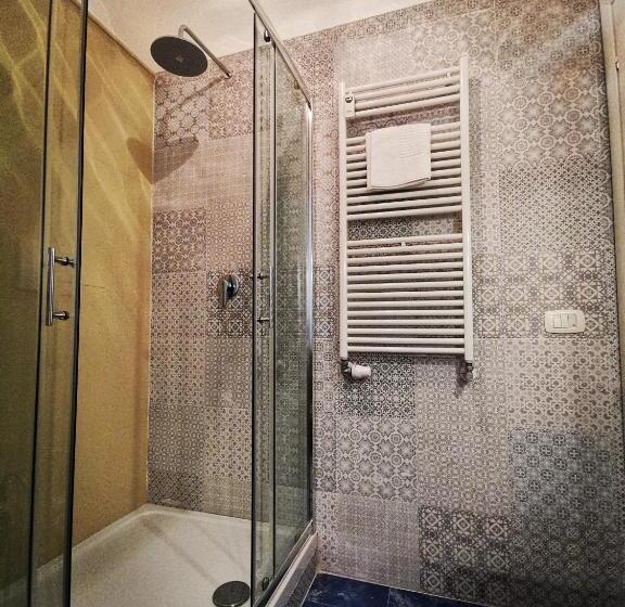 استودیوی سوپریور, Maison Giulivia A San Pietro