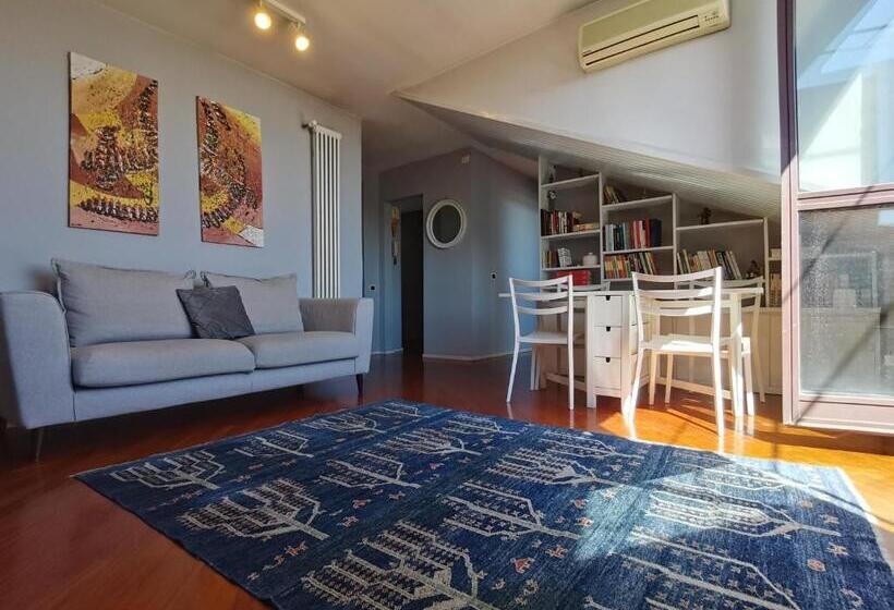 سوئیت با بالکن, Maison Giulivia A San Pietro