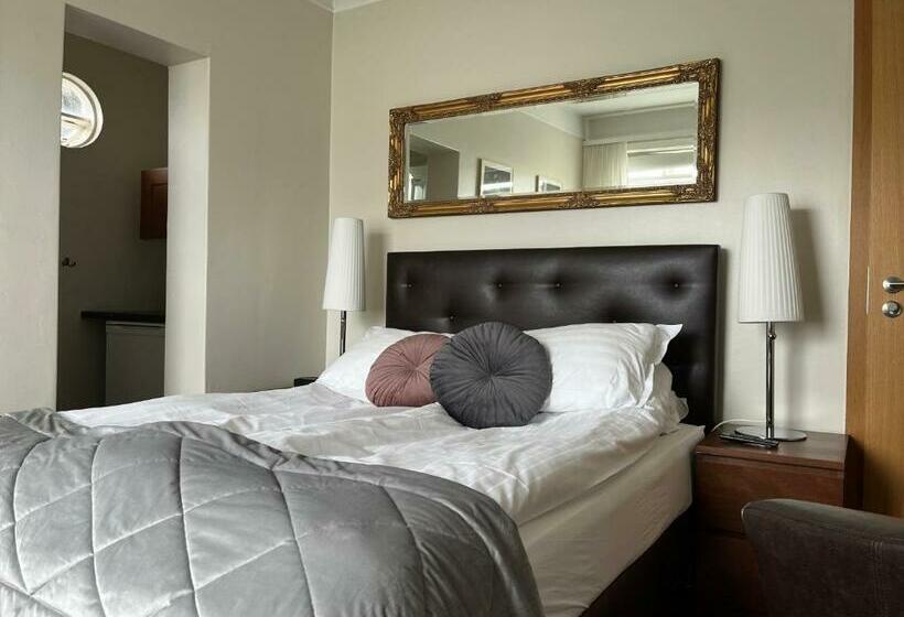 اتاق استاندارد, Snorri's Guesthouse