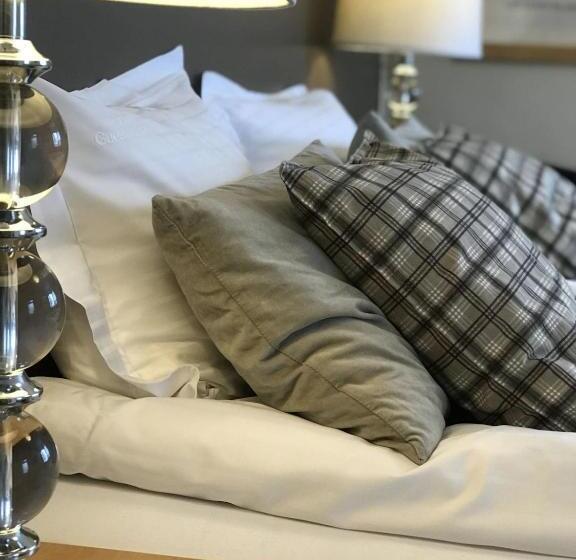 اتاق استاندارد با بالکن, Snorri's Guesthouse