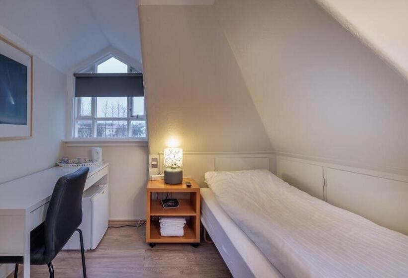 اتاق استاندارد یک نفره, Snorri's Guesthouse