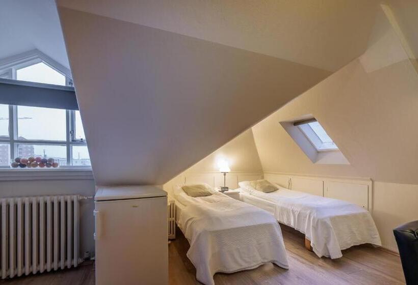 اتاق استاندارد, Snorri's Guesthouse