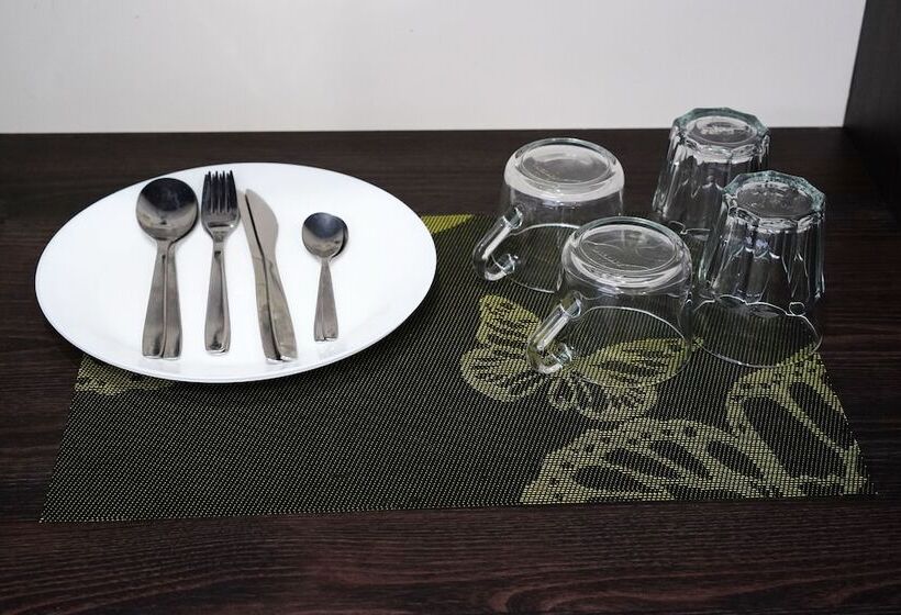 اتاق استاندارد با تخت دوبل, Vverh Guesthouse