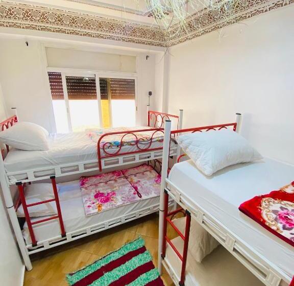 Кровать в Общей Комнате, Azoul Surf Hostel Taghazout