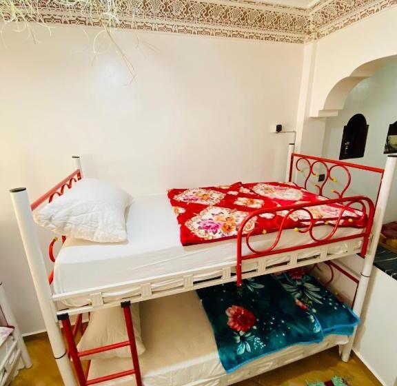 Кровать в Общей Комнате, Azoul Surf Hostel Taghazout