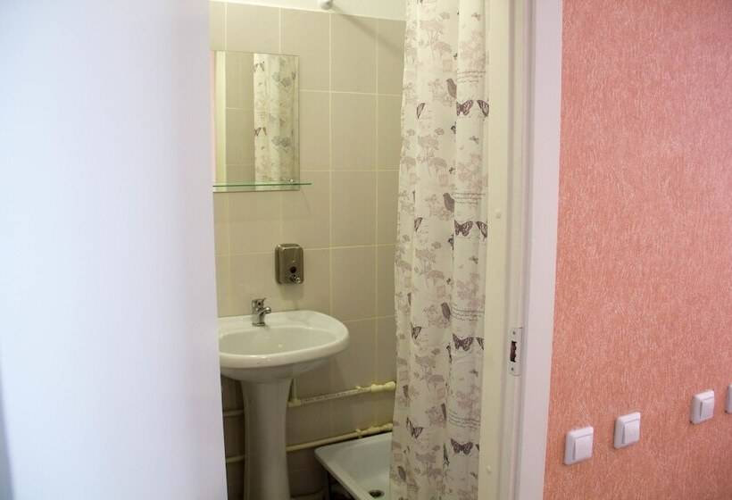 اتاق استاندارد, Kurgan