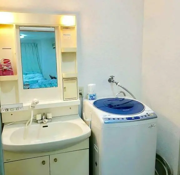 4 Bett Standardzimmer, Hendakara