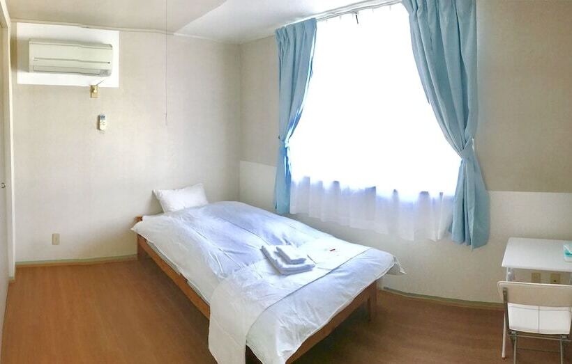 اتاق استاندارد یک نفره, Hendakara