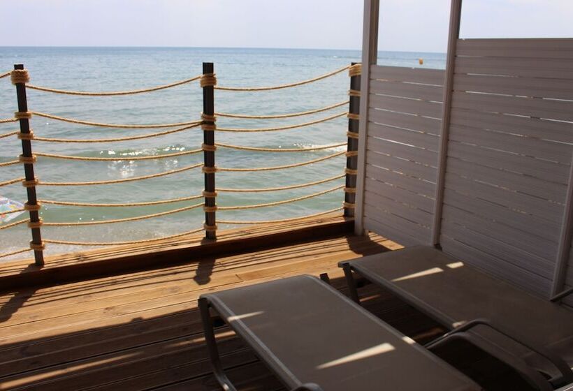Номер Deluxe Вид на Море, Paralia Beach Boutique