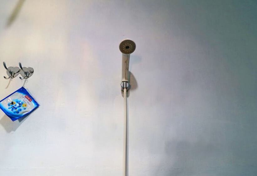 غرفة ديلوكس, Rembulan