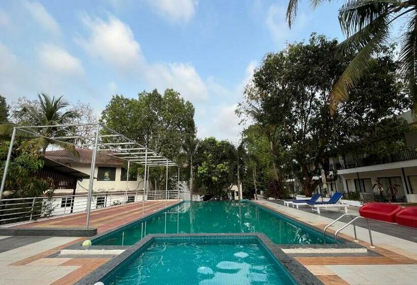 デラックスルーム, The Byke Royal Pearl Anjuna