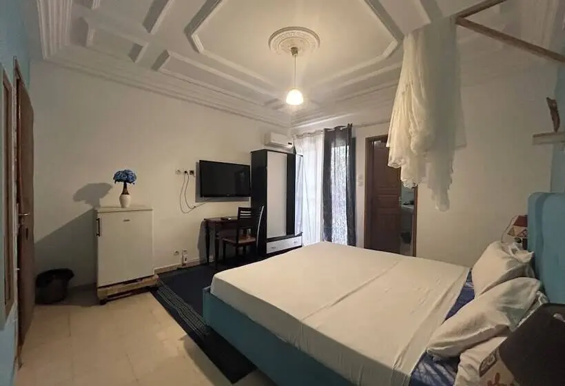 اتاق کلاس بیزنس, Villa Jade