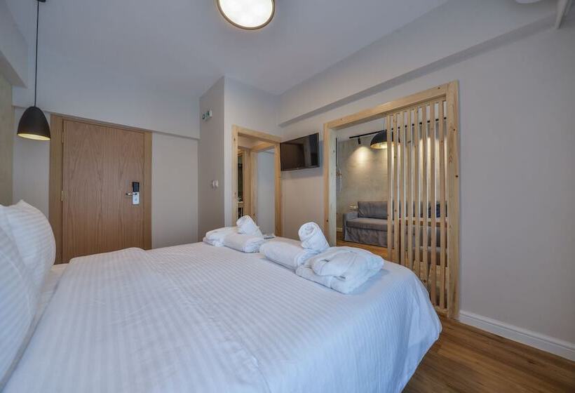 标准三人间, A.p. Acropolis View Apartments