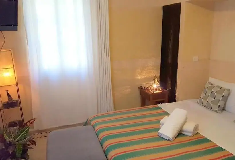 اتاق استاندارد با سرویس بهداشتی مشترک, Art Riad Au Bord De La Mer