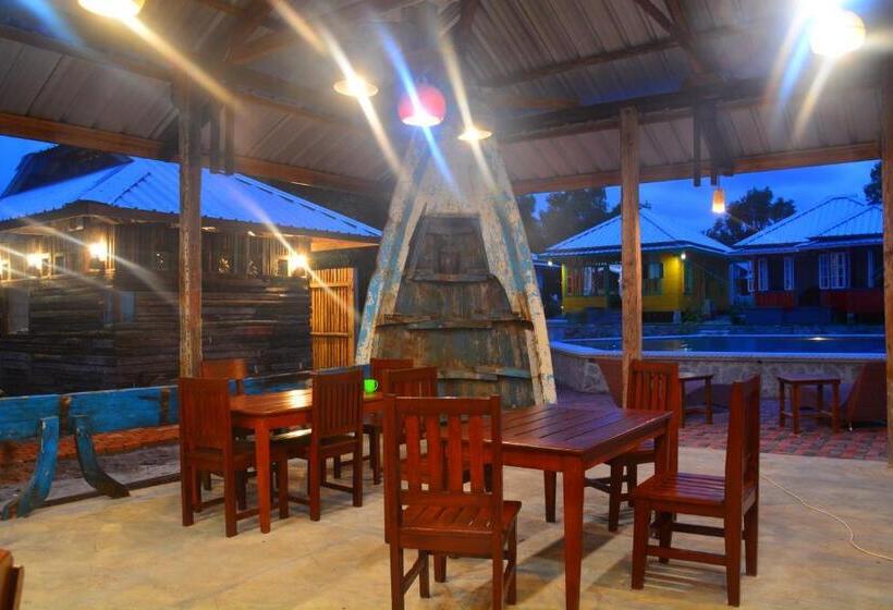 חדר דלוקס, Rock And Wreck Dive Resort