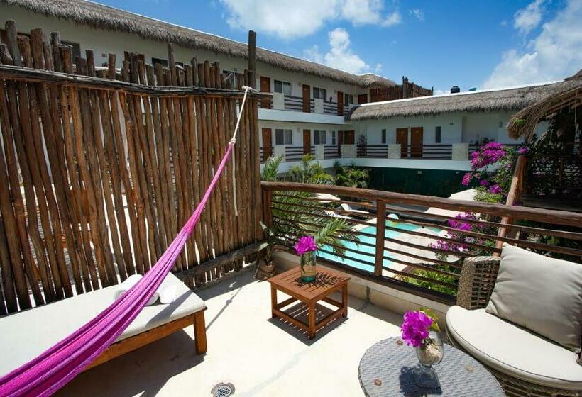 テラス付スイート, Kaab Tulum