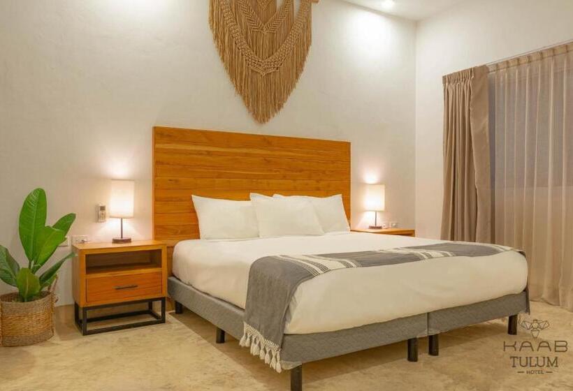 Delüks Oda, Kaab Tulum