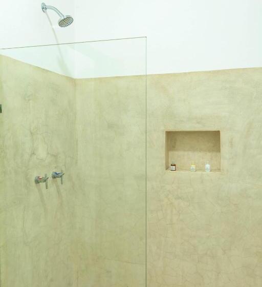 Delüks Süit, Kaab Tulum