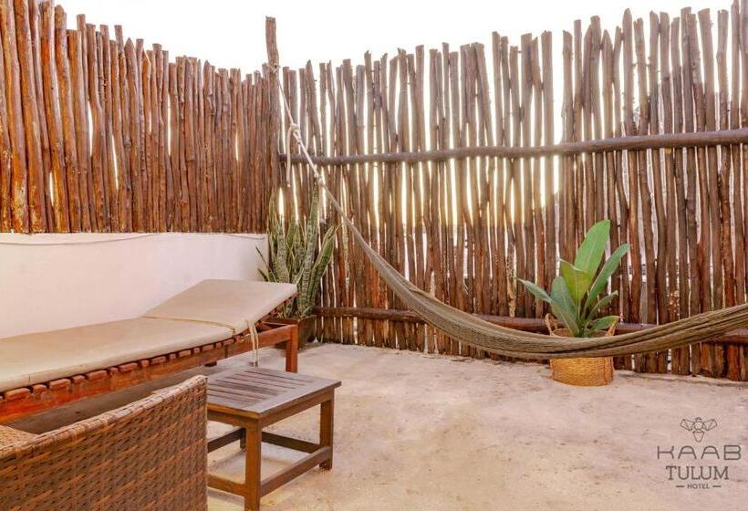 Delüks Süit, Kaab Tulum