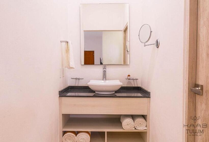 Lüks Süit, Kaab Tulum