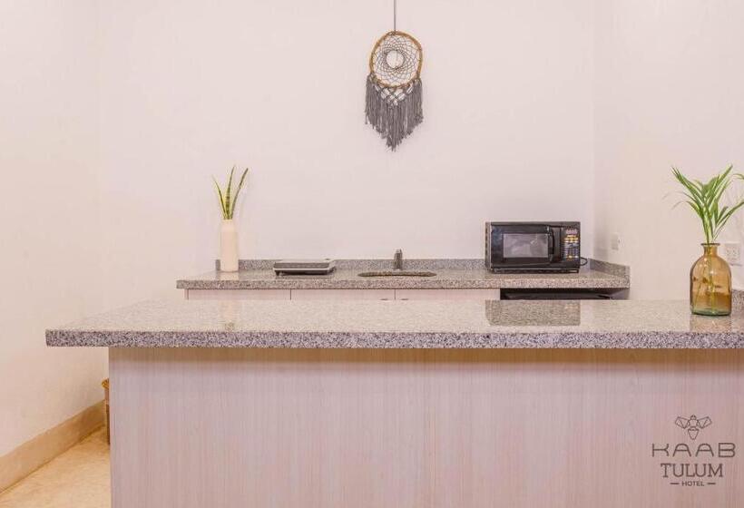 Lüks Süit, Kaab Tulum