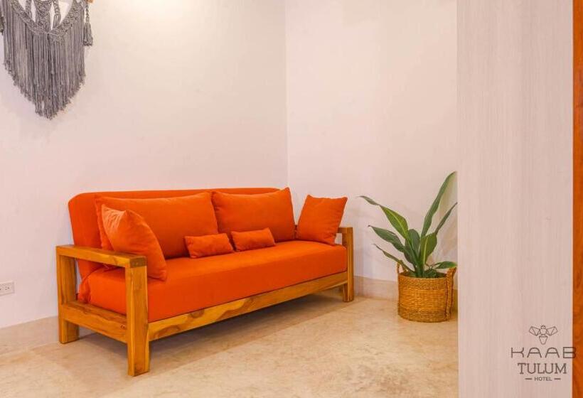 Lüks Süit, Kaab Tulum