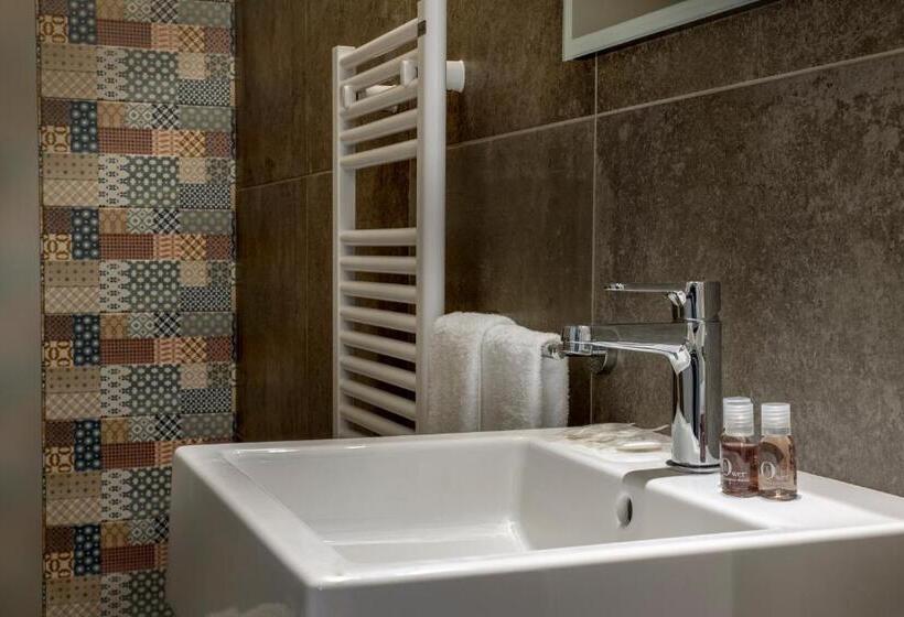 Люкс 2 Спальни, Residence Filmare