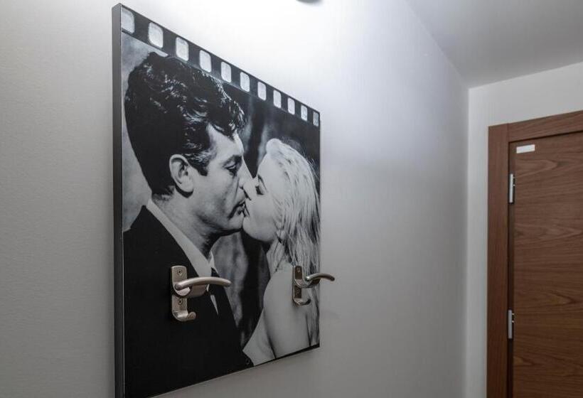 带2个卧室的套房, Residence Filmare