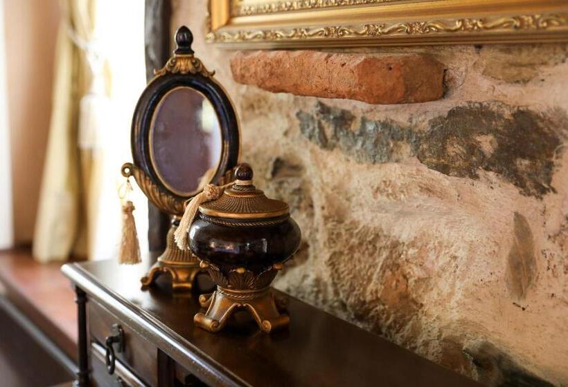 סוויטת סופריור, Boutique Hotel Palea Poli