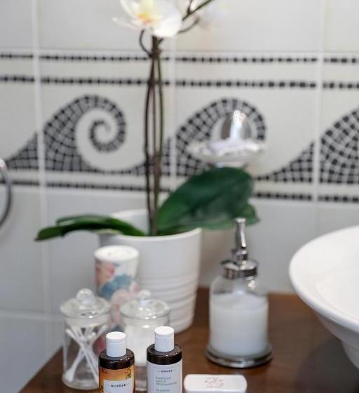 סוויטה אקזקיוטיב, Boutique Hotel Palea Poli